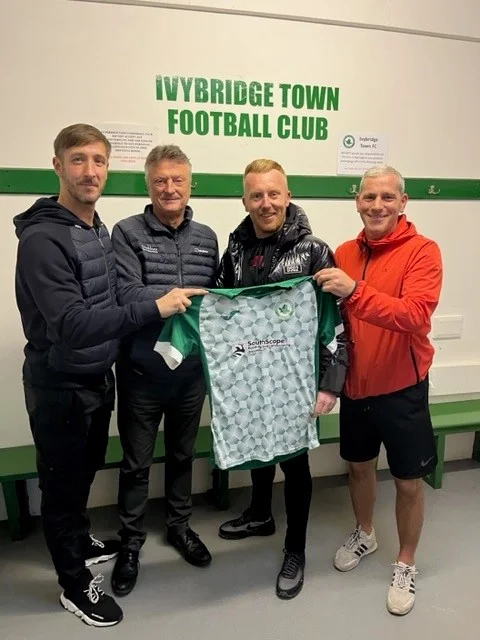 ivybridge town Lance Wayne MM and Dave Graddon