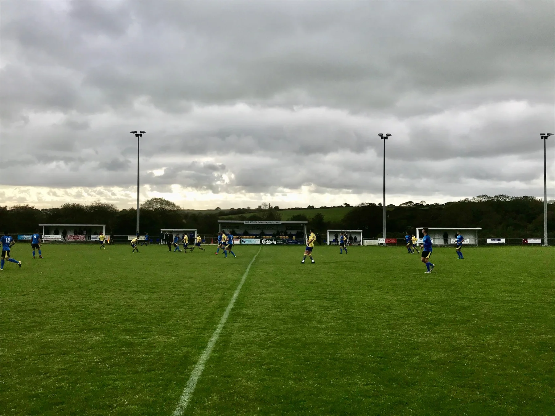 Sticker vs Liskeard