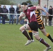 Richmond and Gloucestershire skipper Will Warden in full flight for his county, picture copyright and courtesy Dave Fox